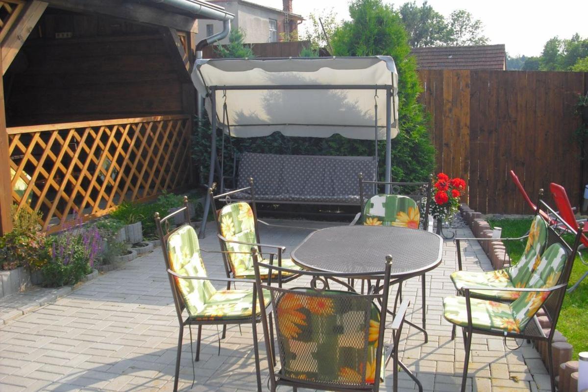 Penzion u Balcarky Ostrov u Macochy Bagian luar foto